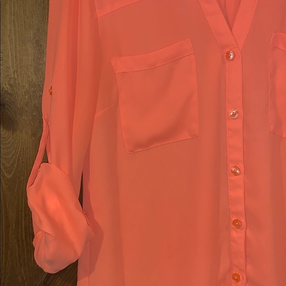 Button down blouse - Picture 3 of 3